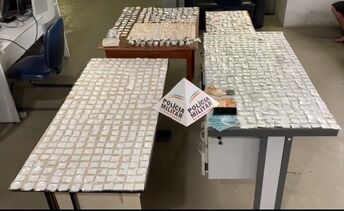 Itamonte: mãe denuncia o filho e PM apreende mais de 1.200 papelotes de cocaína, além de maconha e dinheiro                                                                                          