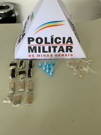 Santa Rita do Sapucaí – PM prende homem por Tráfico Ilícito de Drogas no bairro Pedro Sancho Vilela                                                                                                 
