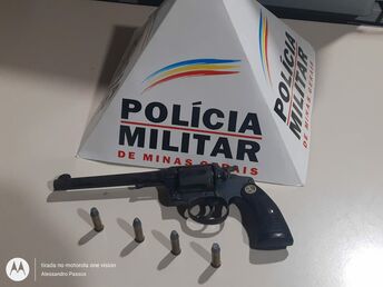 Itamonte: PM apreende revólver e conduz jovem por posse ilegal de arma                                                                                                                                 
