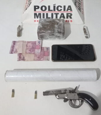 Pouso Alegre - Polícia Militar prende mulher com arma e drogas                                                                                                                                         