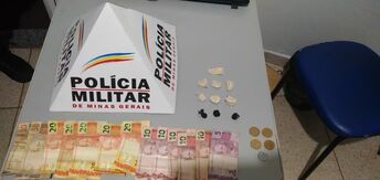 Monte Carmelo - Polícia Militar prende um homem por embriaguez ao volante e três mulheres por tráfico de drogas 